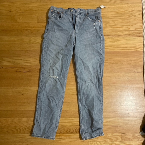 New with tags! Gap High rise straight leg jeans - Picture 8 of 9